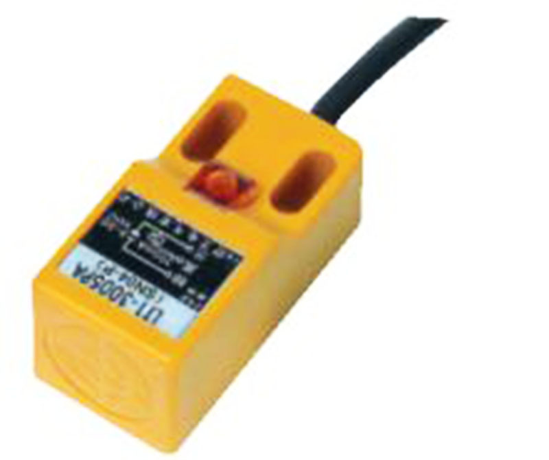 Lmf1 200mA DC Inductance Electric Proximity Switch Sensor