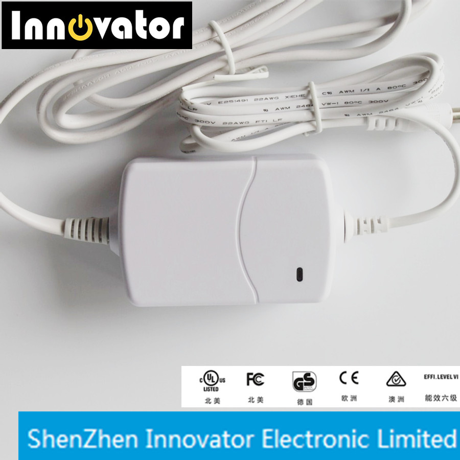 12V 1.25A 15W White Desktop Type AC/DC Adapter with Over-Current Protection/ Short-Circuit Protection/ Over-Temperature Protection