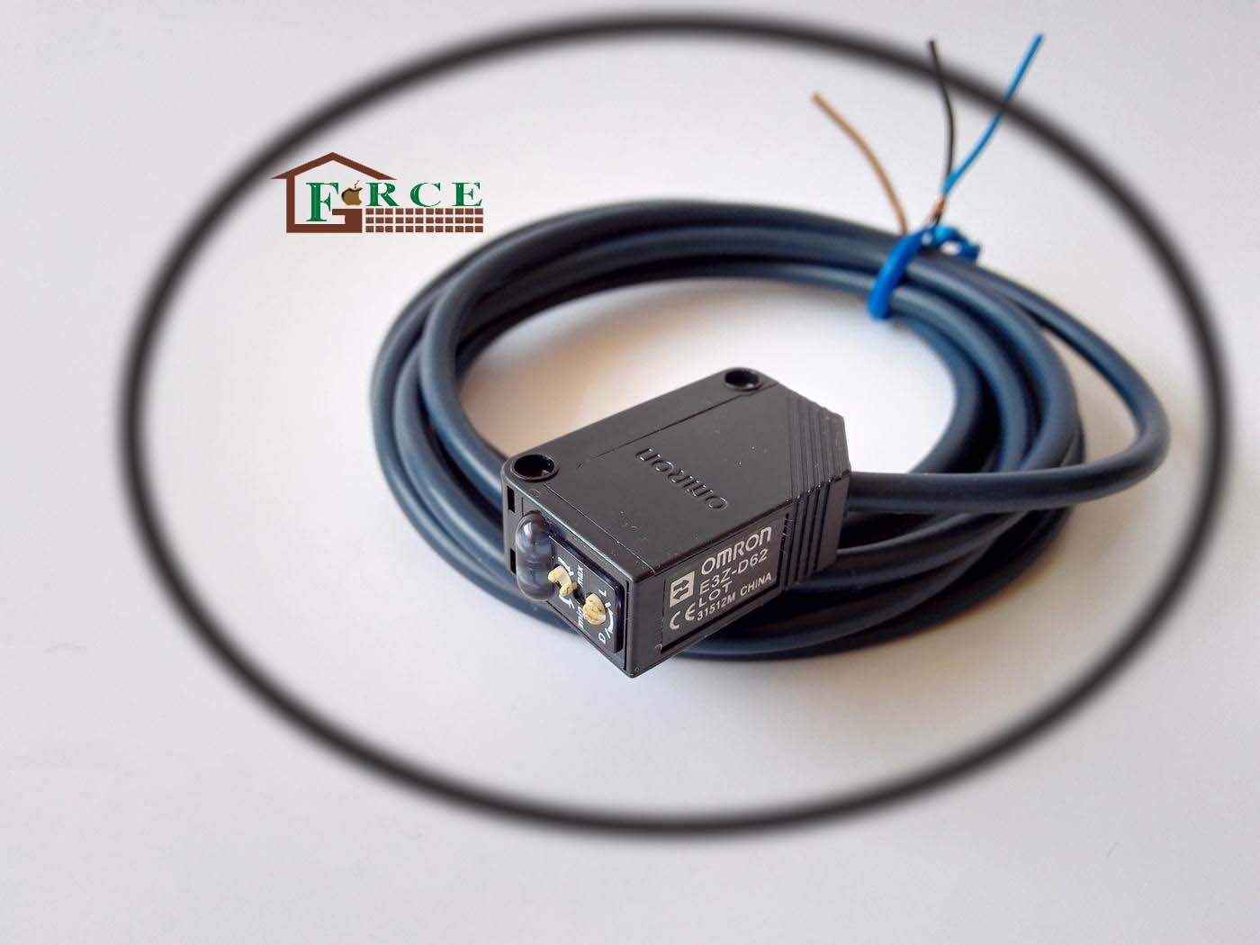 Ce Approved Diffuse Reflective Photoelectric Sensor Switch with Built-in Amplifier NPN E3z-D62