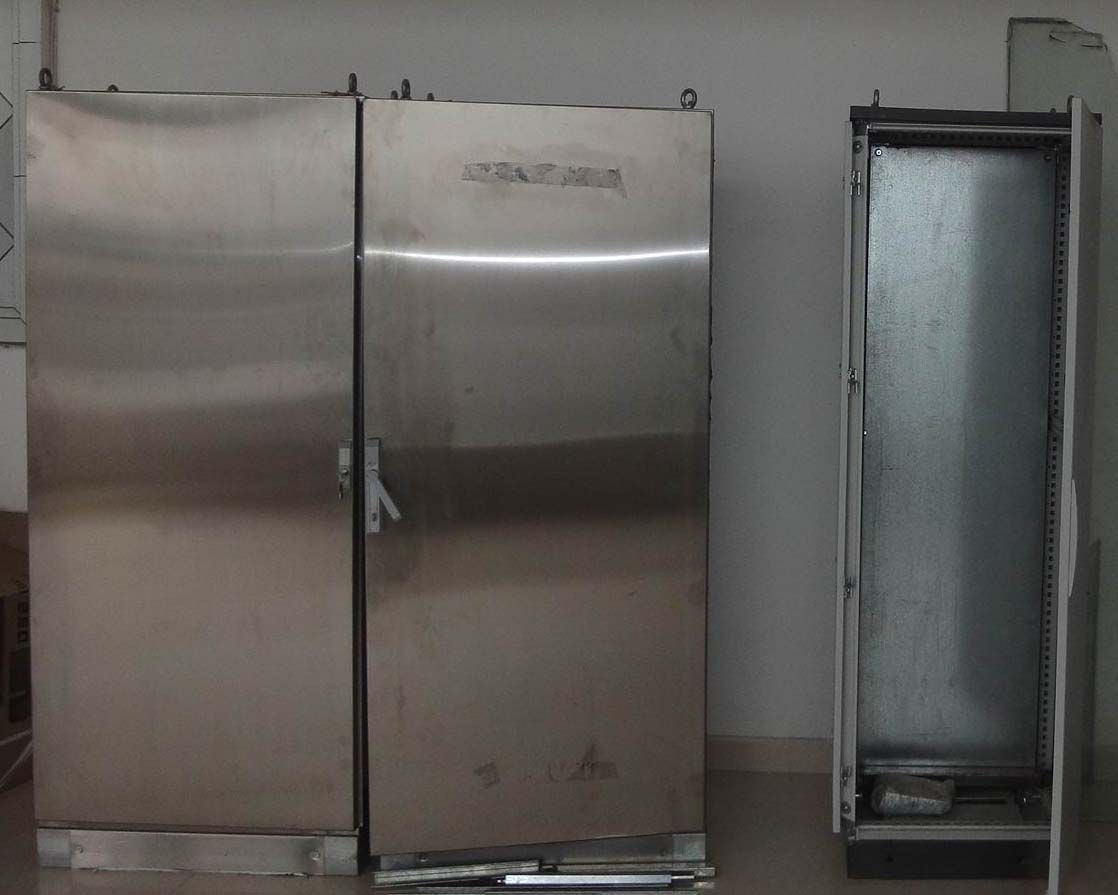 Stainless Steel Enclosures With Mounting Plate