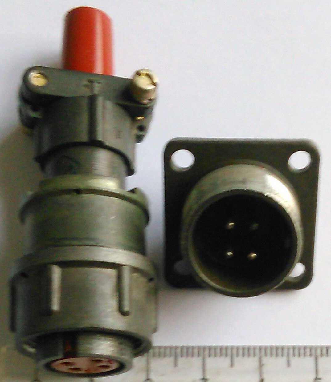 2pm18-4pins Thread Connecting Circular Connector