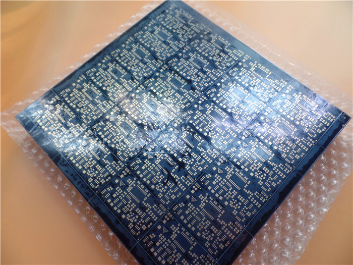 Electronics PCB Board with Immersion Gold and Black Solder Mask