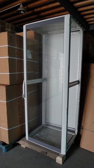 Transparent Door 9-Folded Cabinet