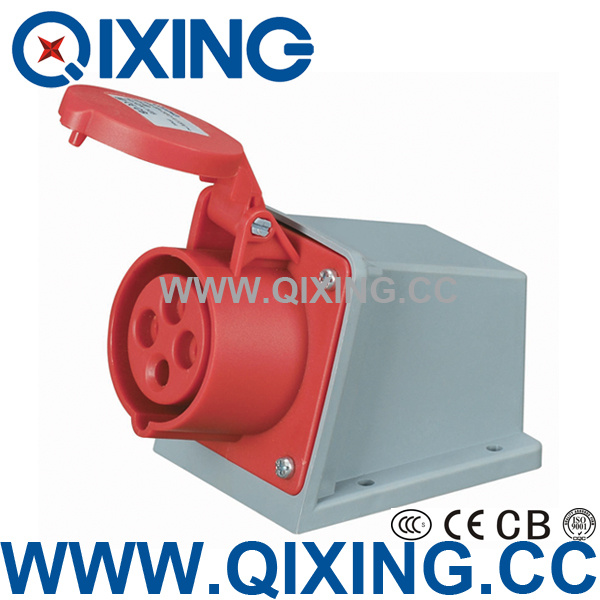 16A Three Phase Industrial Socket for Surface Mounted (QX-105)