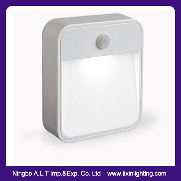 Wall Mounted Sesnor Light Lx-201s Gift for Children