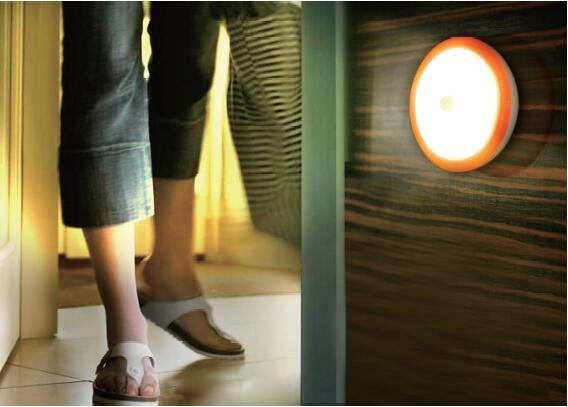 Smart USB LED Wireless PIR Motion Sensor Night Light