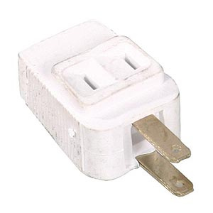 Ee-U48 South America Adaptor