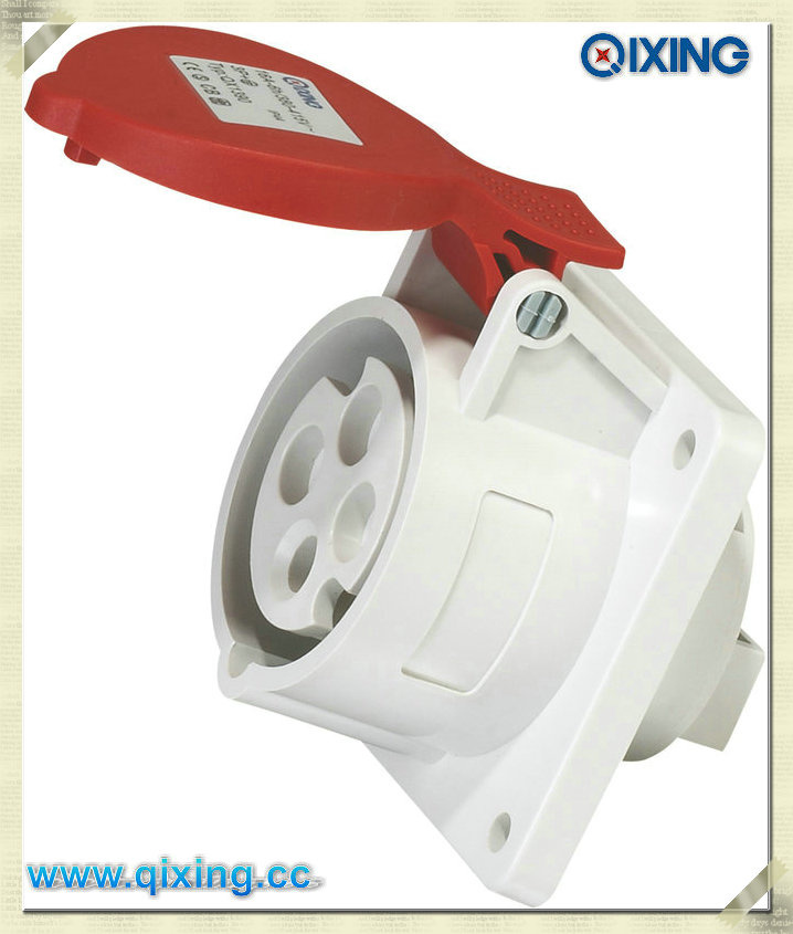 Cee/IEC 16A 4p 400V Red Flush Moounted Socket