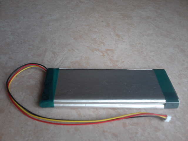 6035100: 1800 mAh 7.4V Lithium Polymer Battery