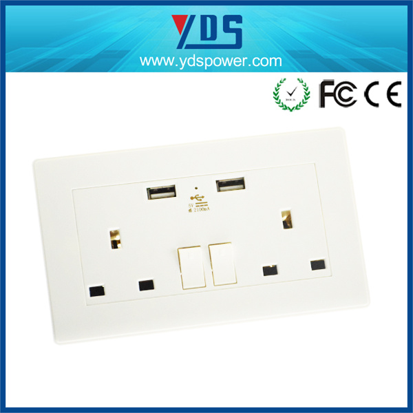 5V 2.1A/2.4A Double USB UK Wall Socket with Switch