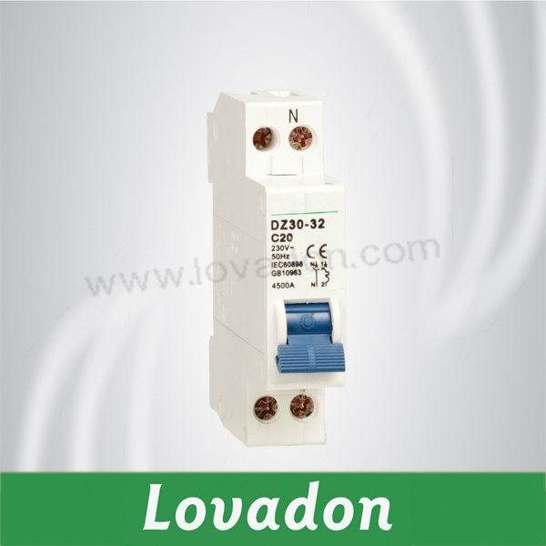 Good Quality Dz30-32 Miniature Circuit Breaker