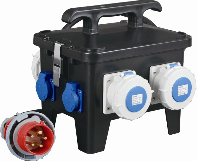 Cee/IEC Mobile Power Socket Box Qxcy-0401