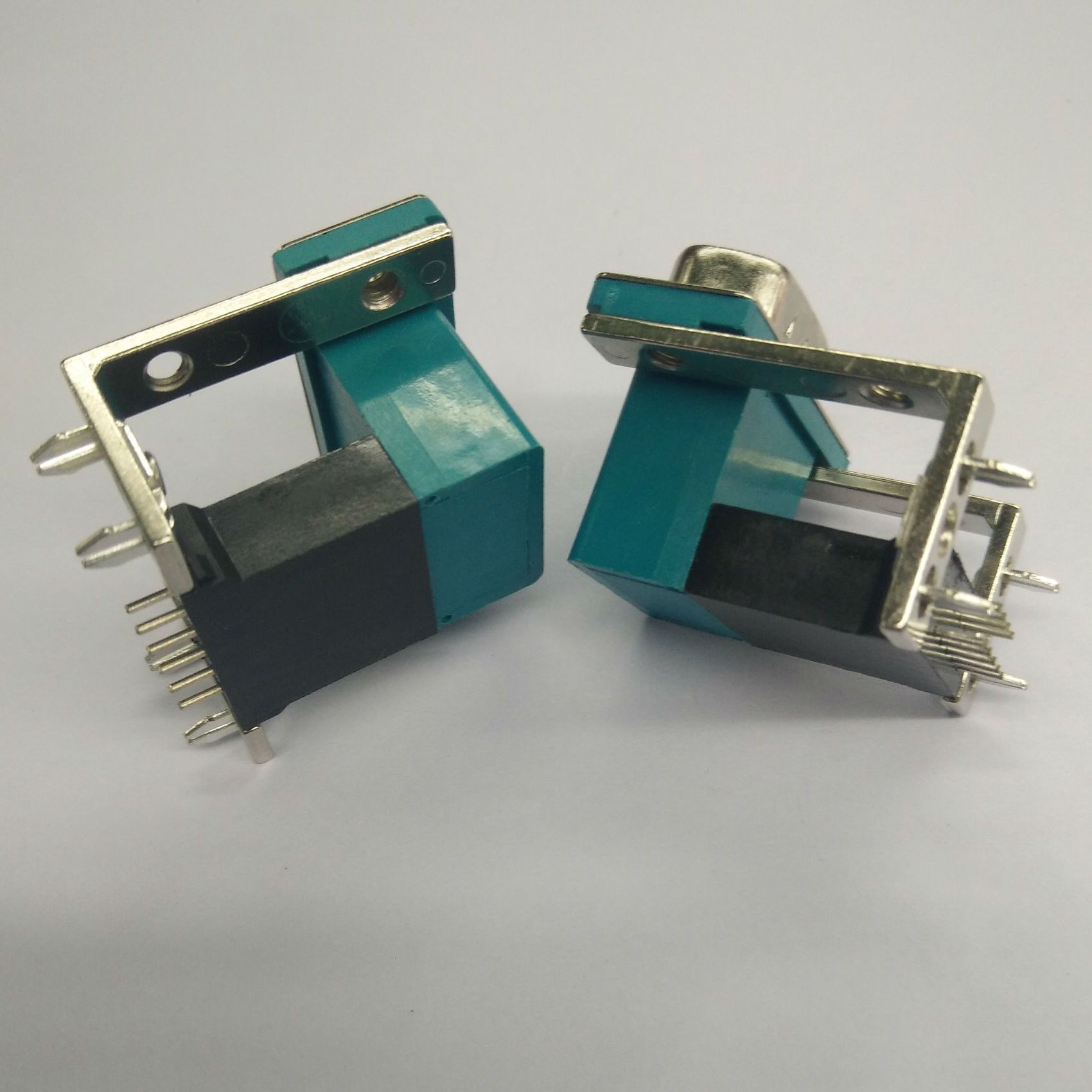 D-SUB Male 9 Pin 90 Dgree DIP Connector