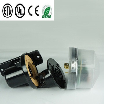 Plug-in Locking Street Light Remote Control Dusk to Dawn Light Switch Euro Type Ce