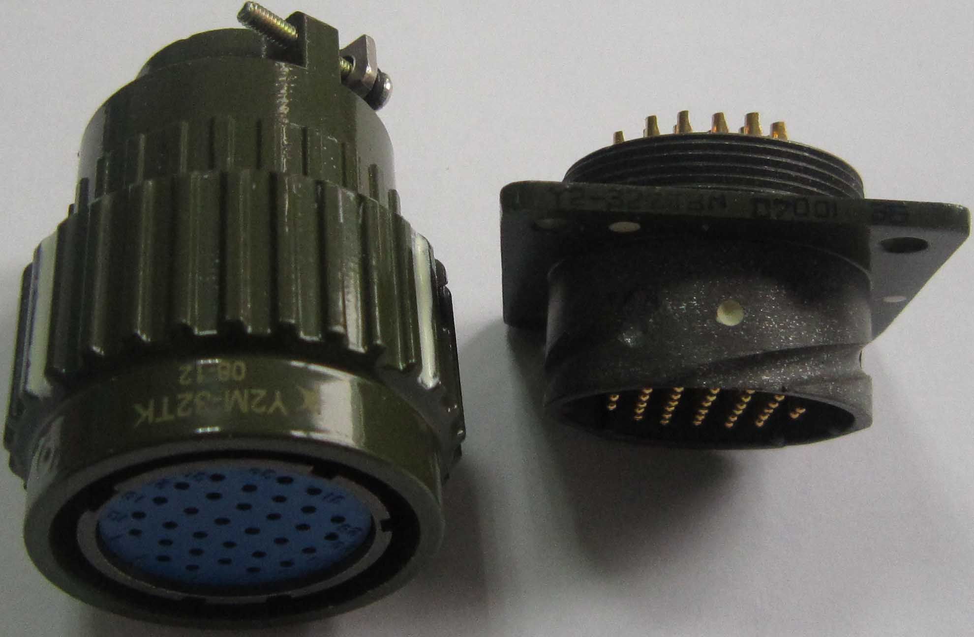 Circular Cheap Cost Yp28 Connector
