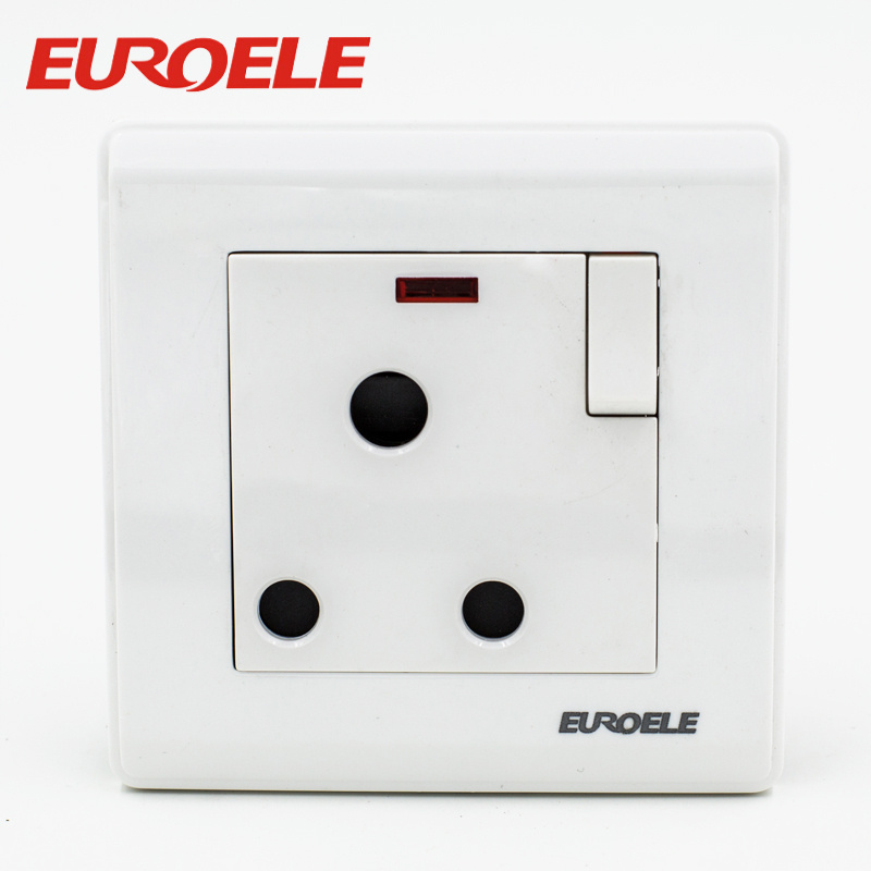 UK Model 15A/250V 86*86mm PC White Single Switch Socket