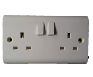 BS 1363 13A 2 Gang Switched Socket with Double Pole