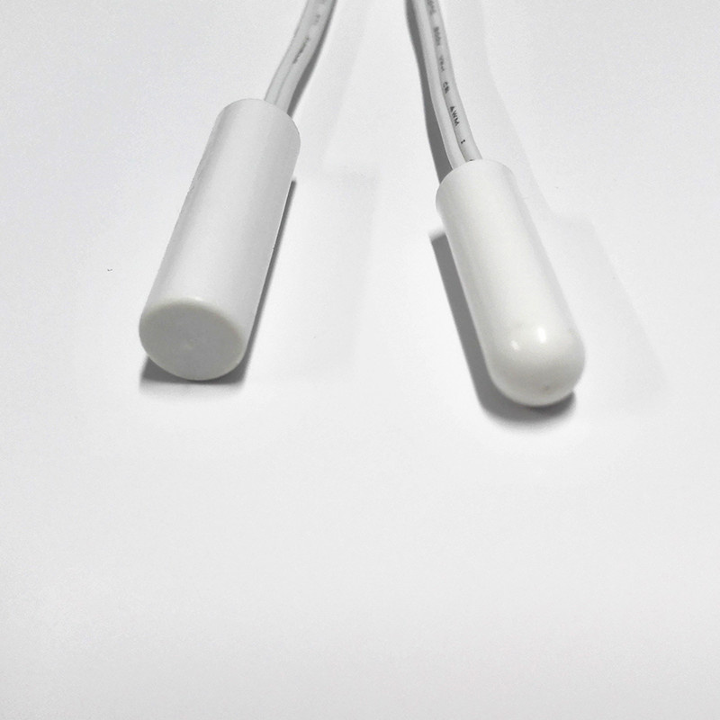 Plastic Cap 5K 3977 Low Temperture Ntc Thermistor Sensor Probe for Domestic Refrigerator
