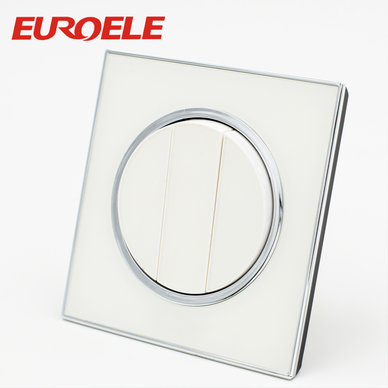 Round Shape Acrylic White 250V/10A 3 Gang Wall Switch Socket