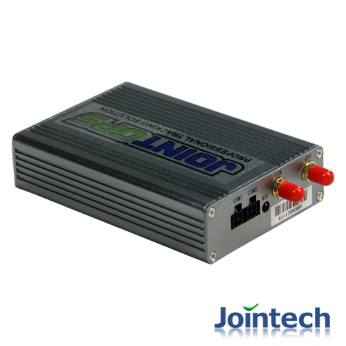 Advanced GPS Vehicle Tracker for Fleet and Fuel Level Monitoring