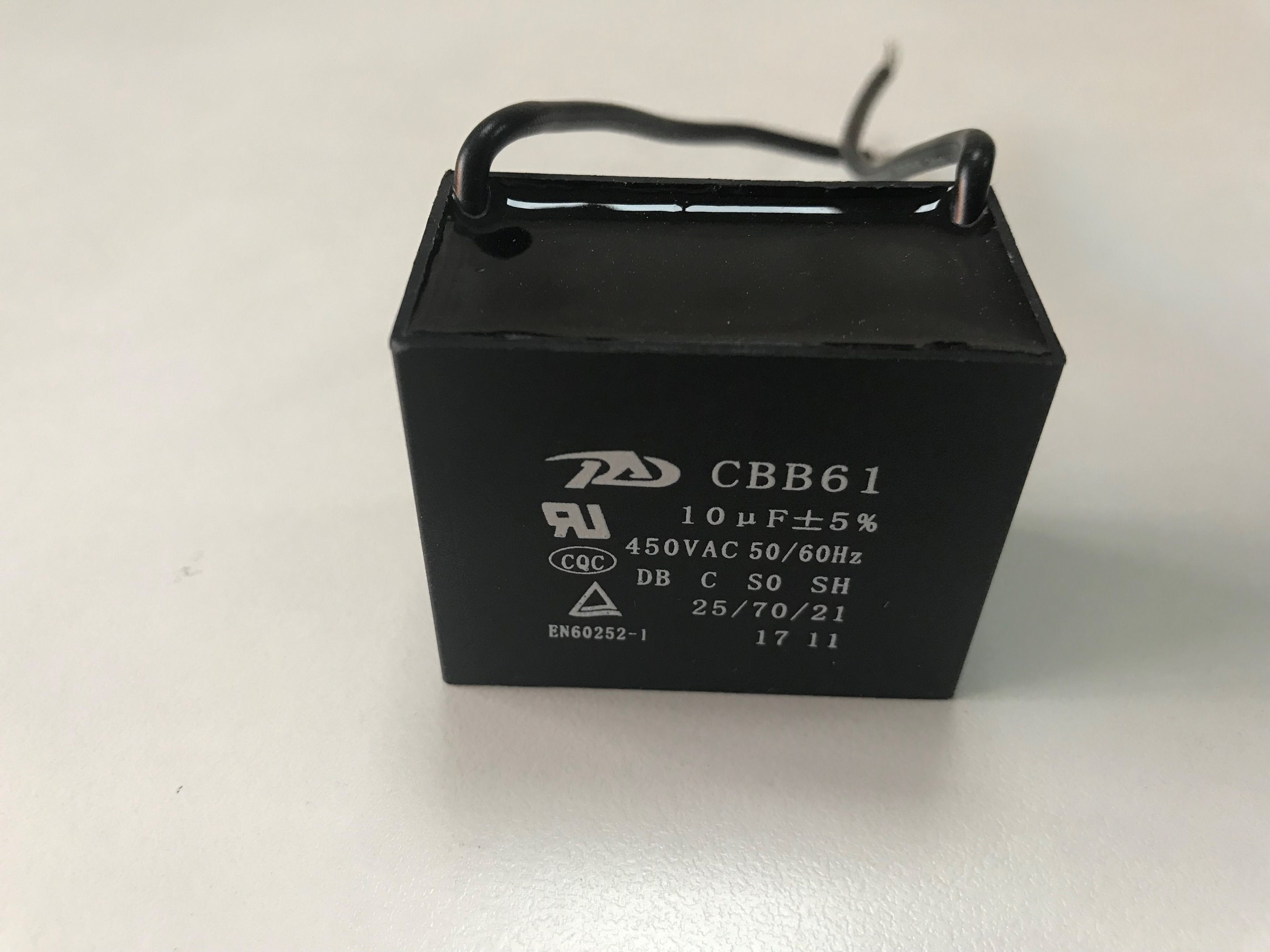 Film Capacitor Qualifed by UL. TUV. CQC (CBB61)