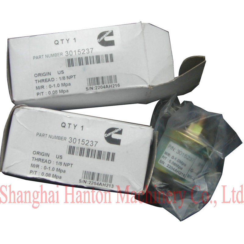 Cummins KTA19 Diesel Engine Part 3015237 Oil Pressure Sensor