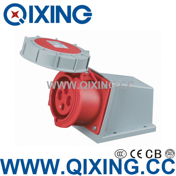 Cee IP67 Economic Wall Mounted Socket with CB Certification (QX-1206)