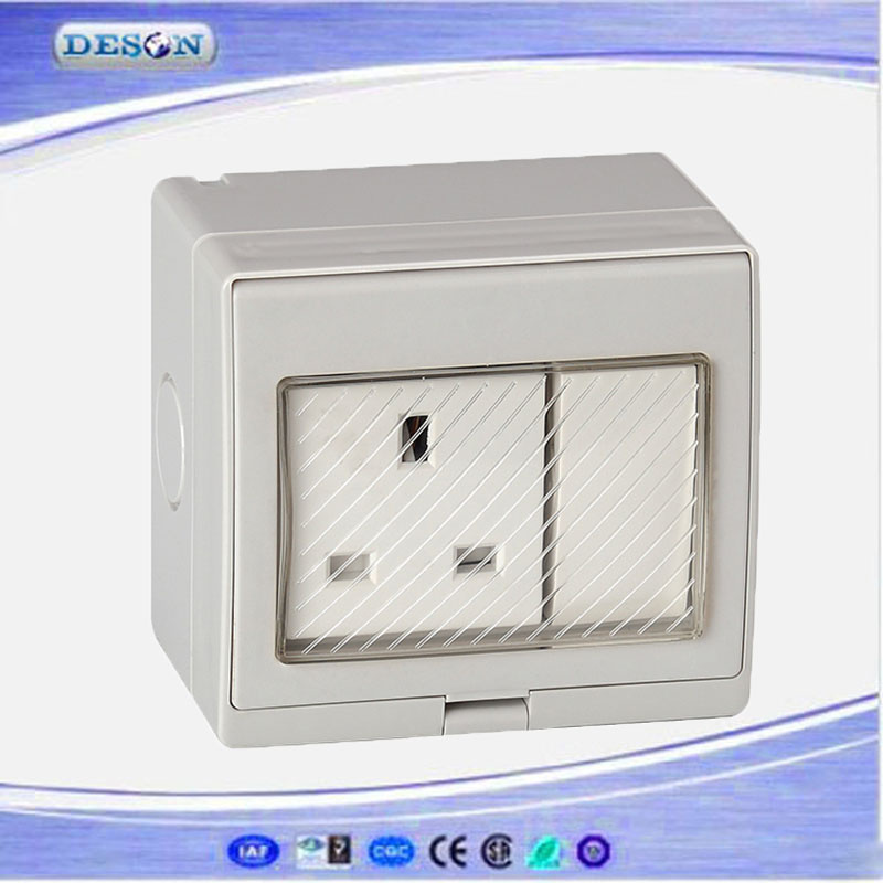 IP55 1 Gang Switch and 1 Gang UK Socket Waterproof Wall Switch Socket