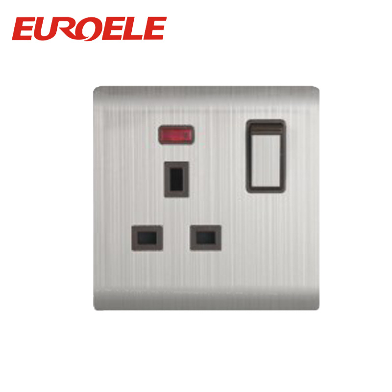 British Light Sliver Color Stainless Steel 13A Switched Socket
