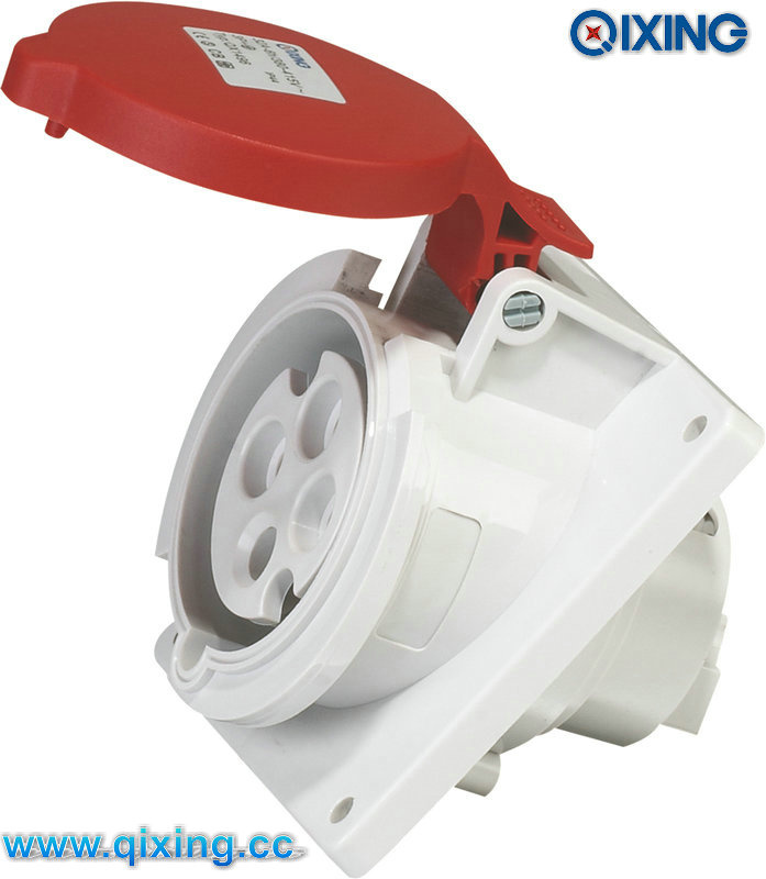 IP44 Panel Flange Angle Mounted Socket with CE Certification (QX1496)