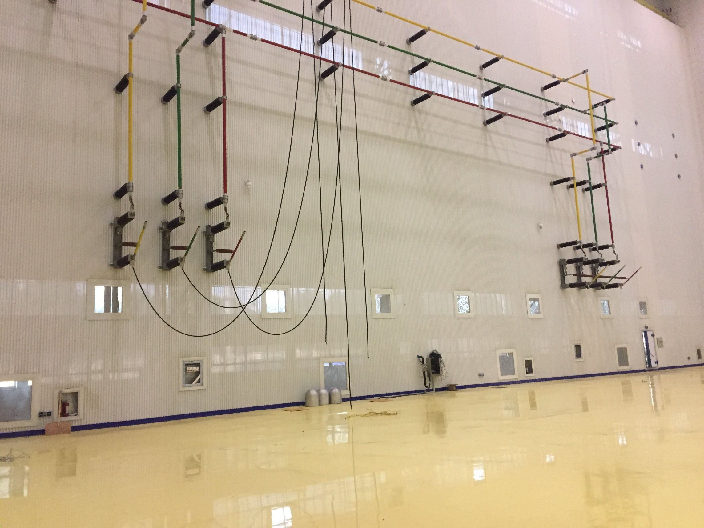 145kv Wall Mounted Disconnector