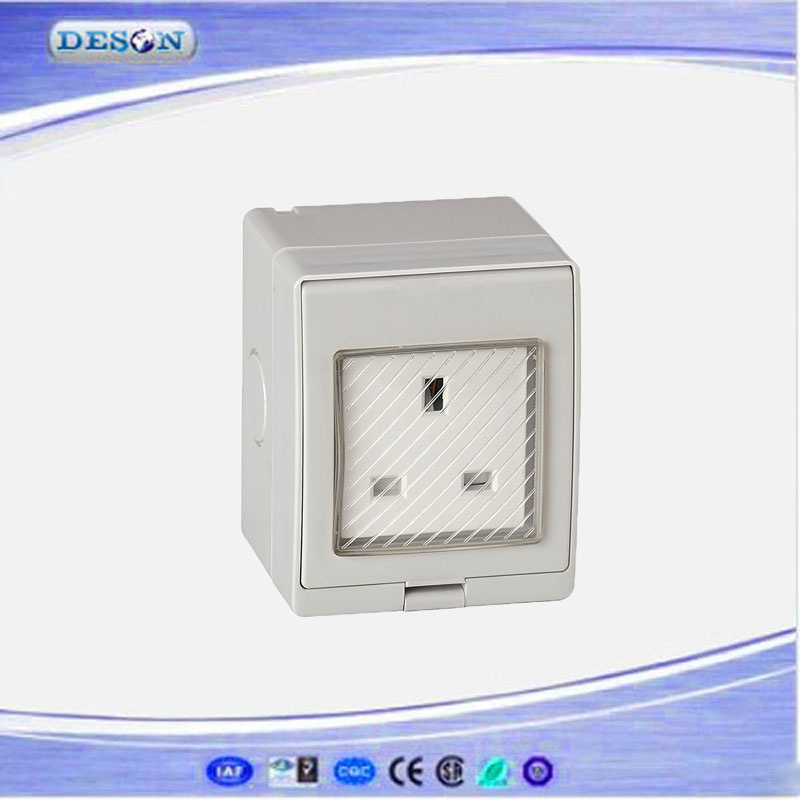 IP55 1 Gang Waterproof UK Wall Socket