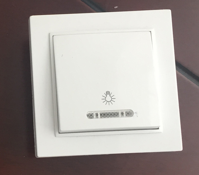 Light Switch with Printing with Lamp F3124