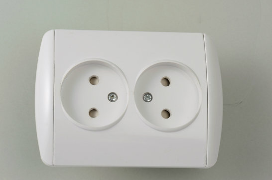 European Double Socket Outlet with Protection 9102X