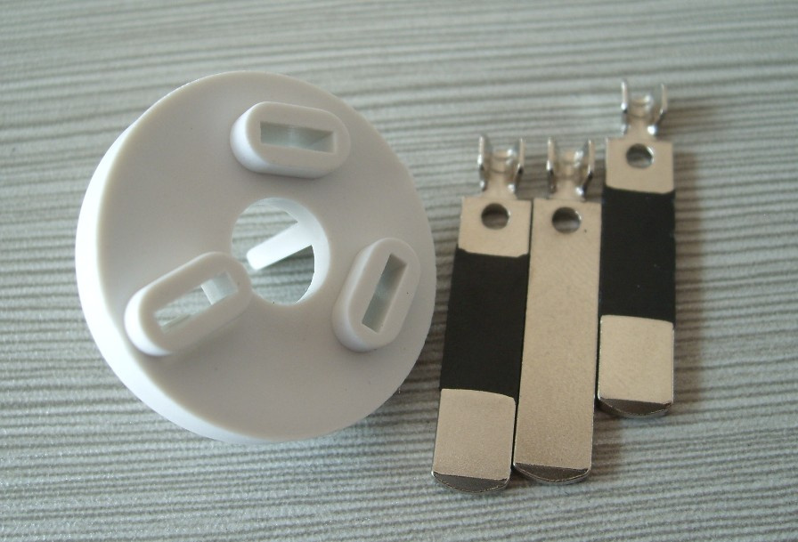 RoHS Approved Australia Plug Inserts (MA 039)