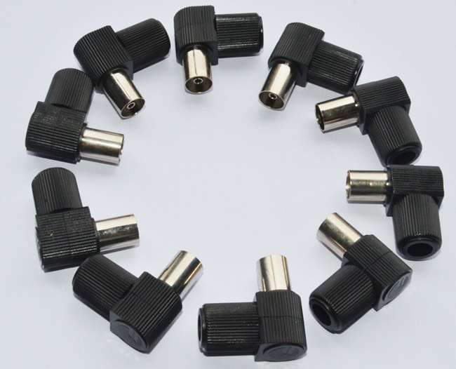 PAL 9.5 R/a Right Angle Plug