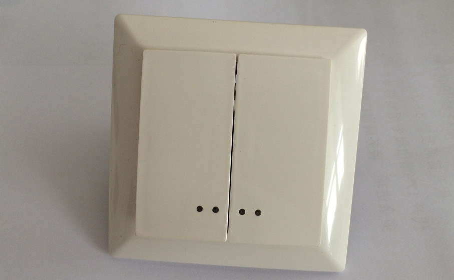 Two Way Switch Illuminated U1024