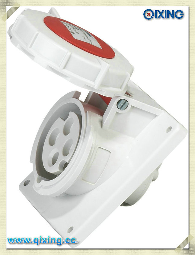 Cee/IEC 4p 16A 400V Panel Mounted Power Socket