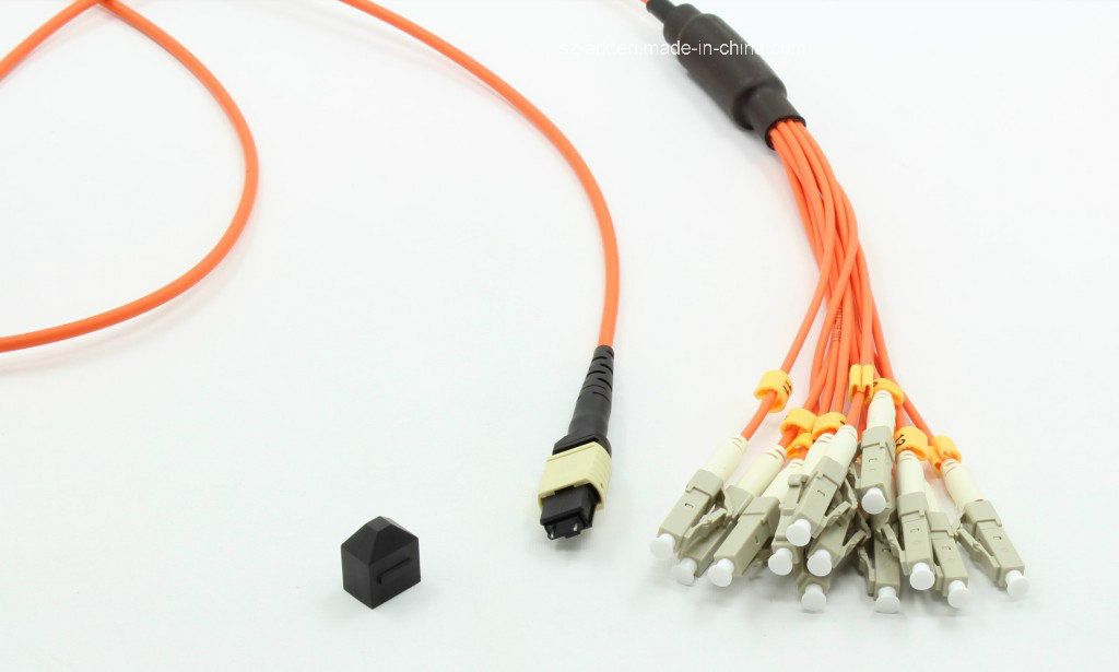 MPO-LC Multimode Fiber Optical Fiber Patchcords