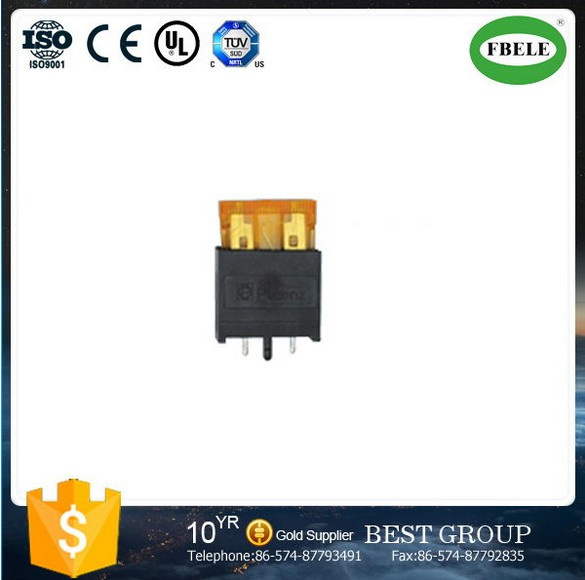 Plug-in Car Medium Fuse Holder