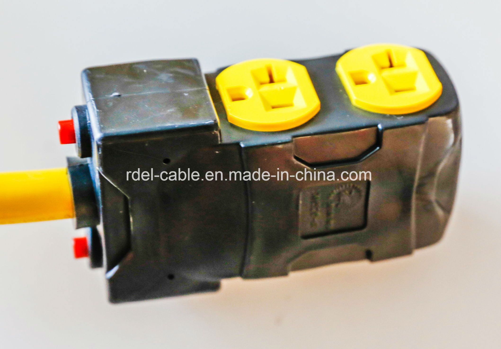 NEMA L14-30p/5-20r Over Current Protector