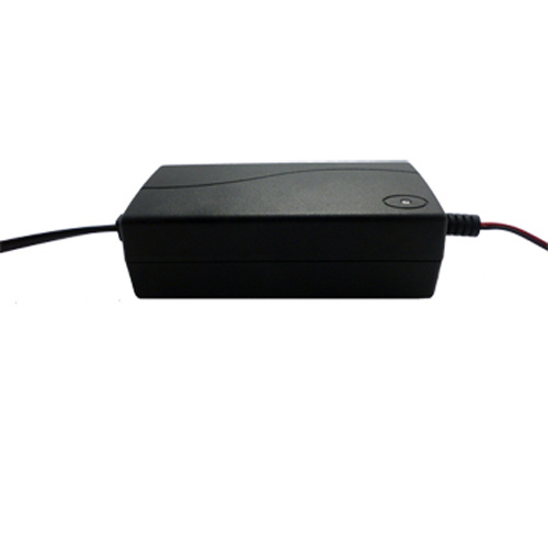 12V 4A 3-Step Lead Charger