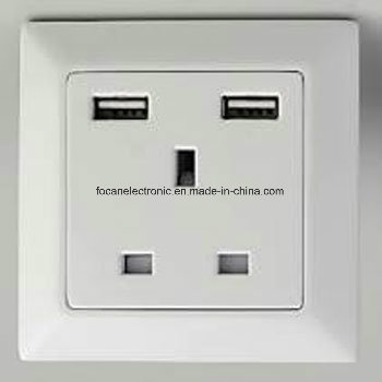UK England Wall Power Socket with 5V2.1A USB Charging