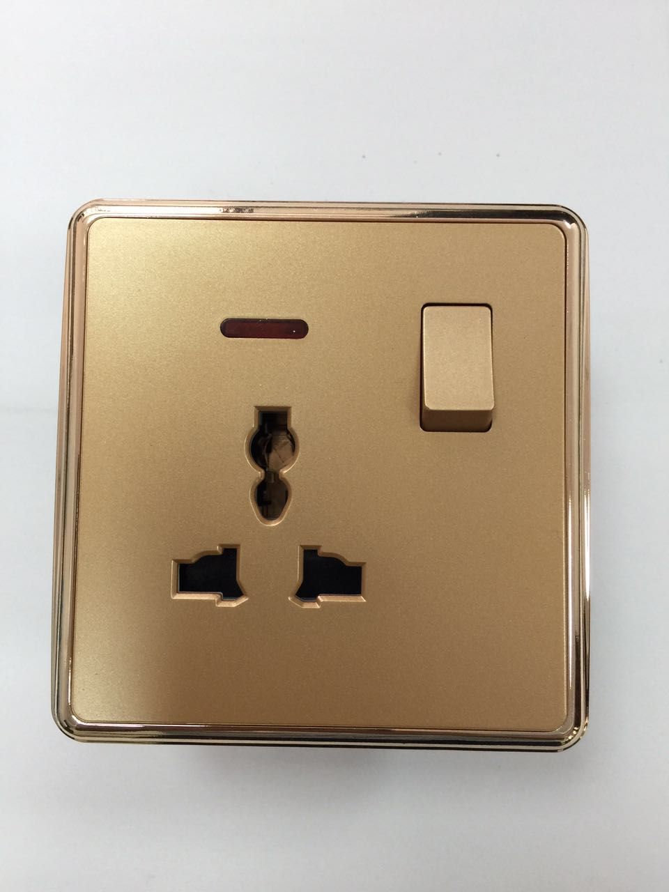 Single Open Lamp Socket