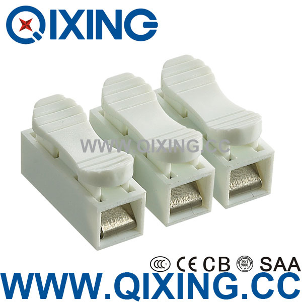 Qixing Lighting Connector Two Phase Double Wire Connector 400A 4kv In24A