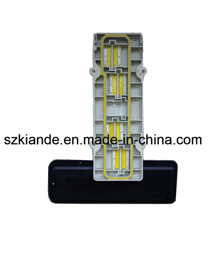 Plug Installed on Feeder Busbars for Tap-off Unit Current Distribution