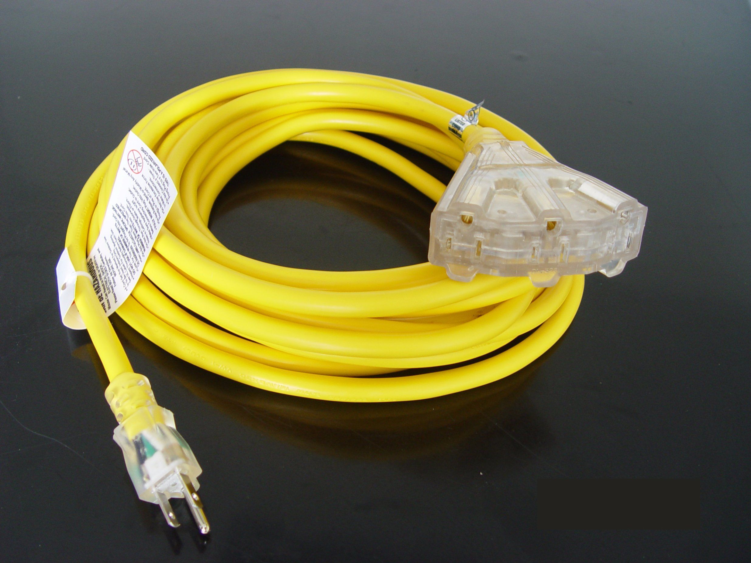 Outdoor Extension Cord with Triple Outlet