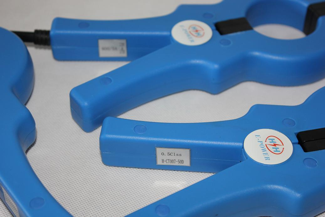 Clip on Current Transformer with 800A/5A