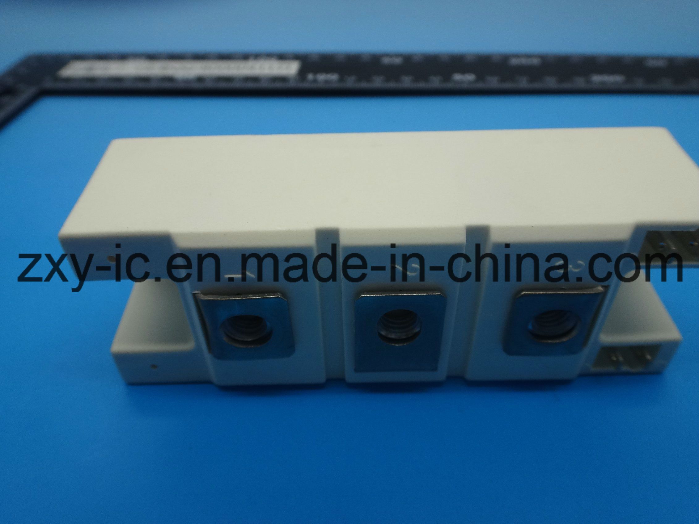 Power Silicon Controlled Silicon Module