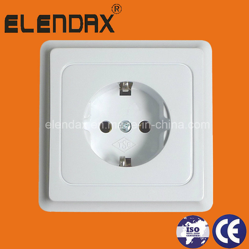 16A Europe Style Flush Mounted 2 Pin Wall Socket (F7010)